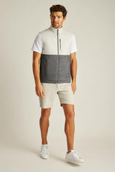 The Lightweight Hybrid Vest / Bonobos - lava smoke dark grey and lunar rock grey