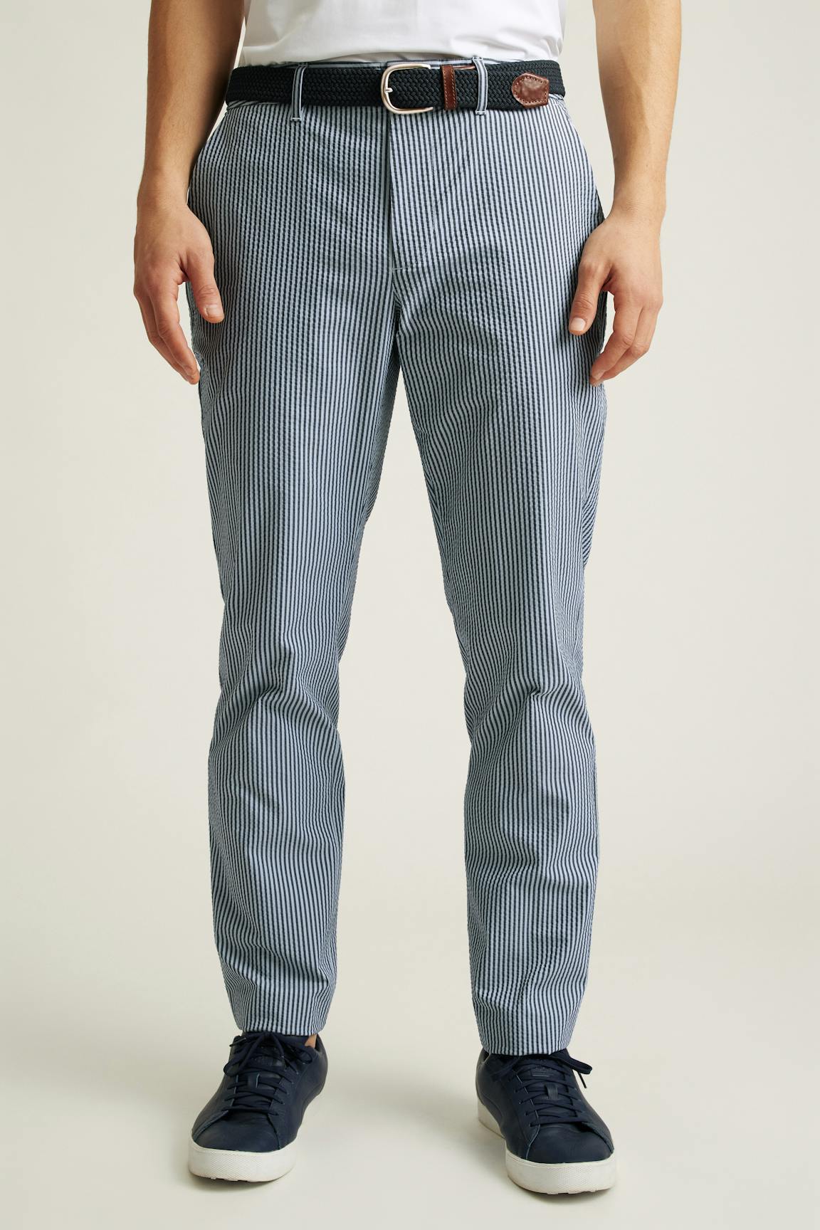 Performance Seersucker Golf Pant / Bonobos - bluesy stripe