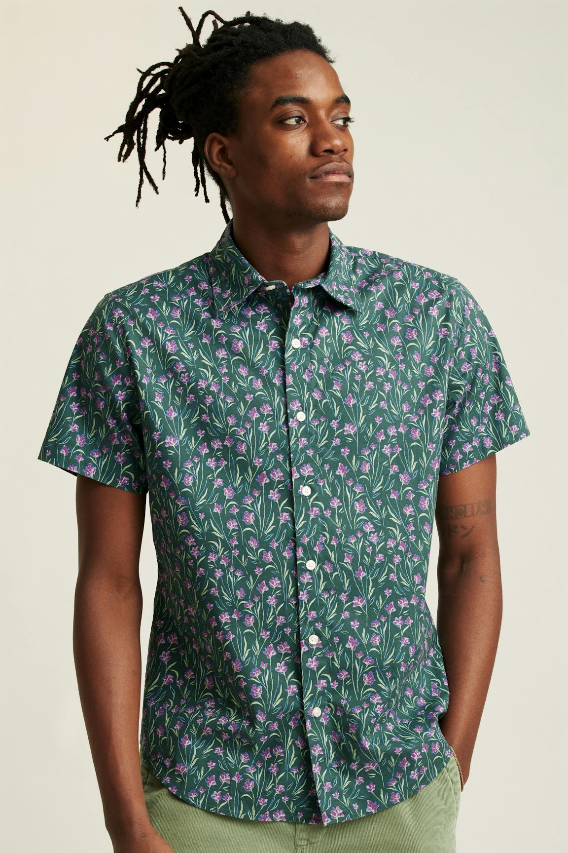 Riviera Short Sleeve Shirt / Bonobos - mint floral scatter