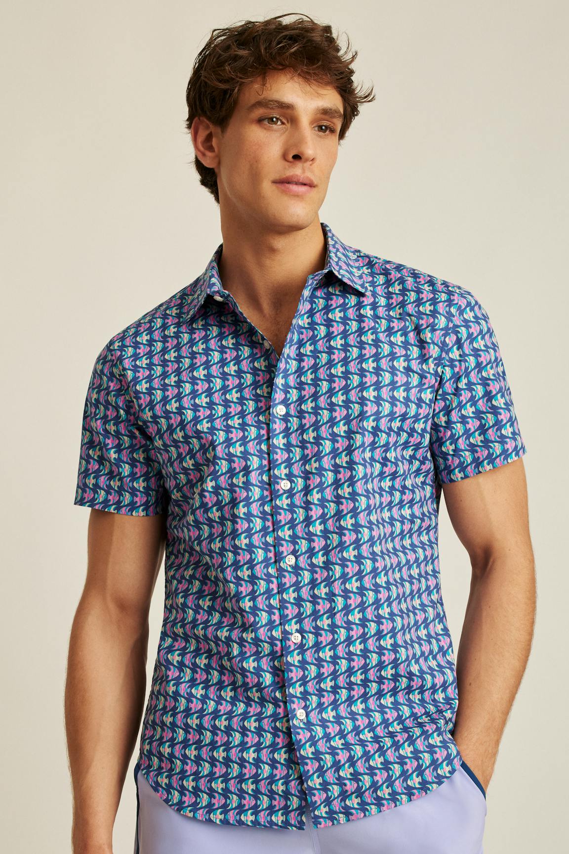 Riviera Short Sleeve Shirt / Bonobos - navy pink fish waves