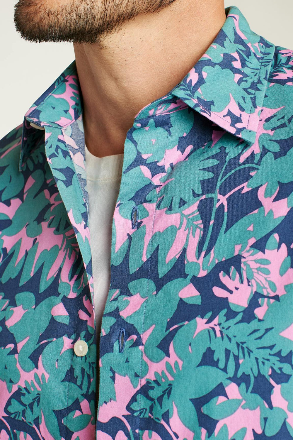 Riviera Short Sleeve Shirt / Bonobos - navy bonavista leaves