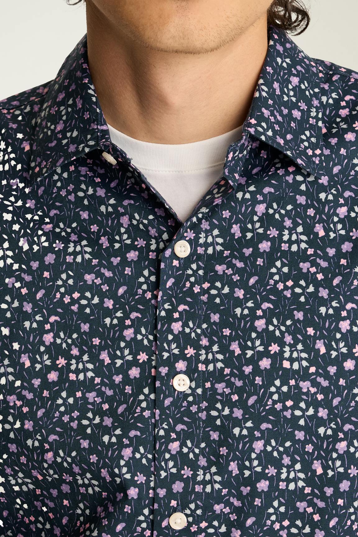 Riviera Short Sleeve Shirt / Bonobos - navy odisha floral