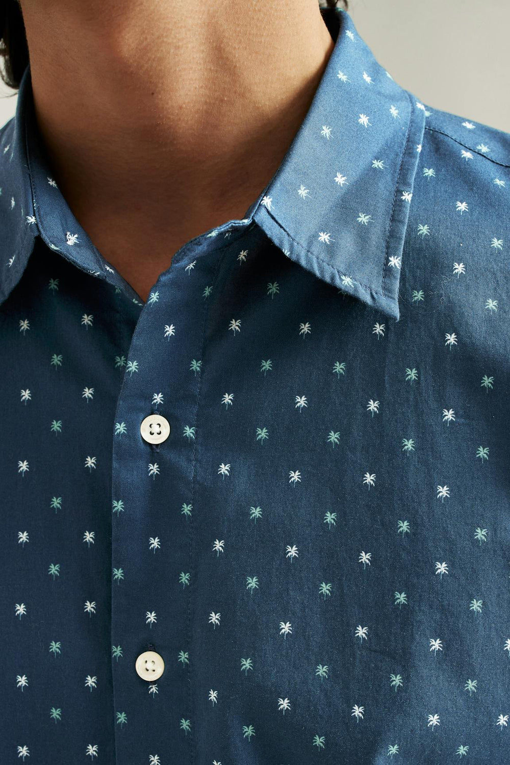 Riviera Short Sleeve Shirt / Bonobos - navy teal friend of a frond