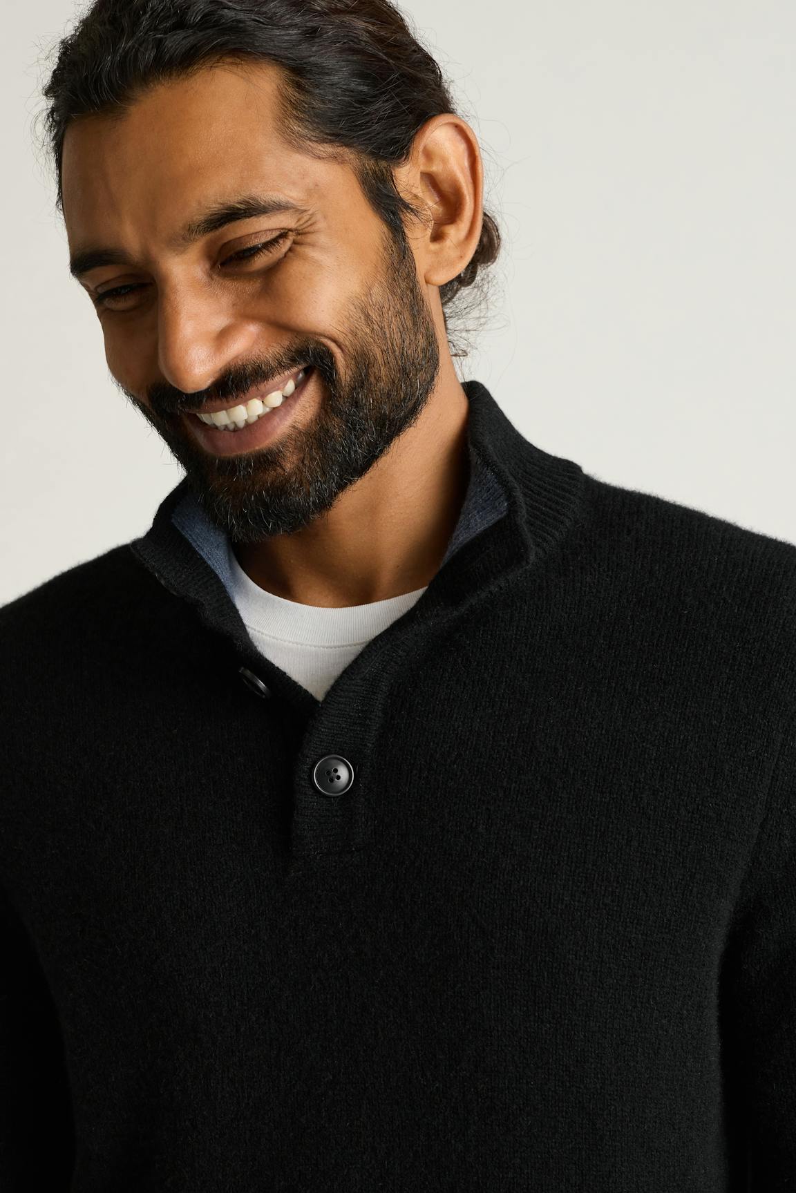 Italian Cashmere Mock Neck Sweater / Bonobos - black