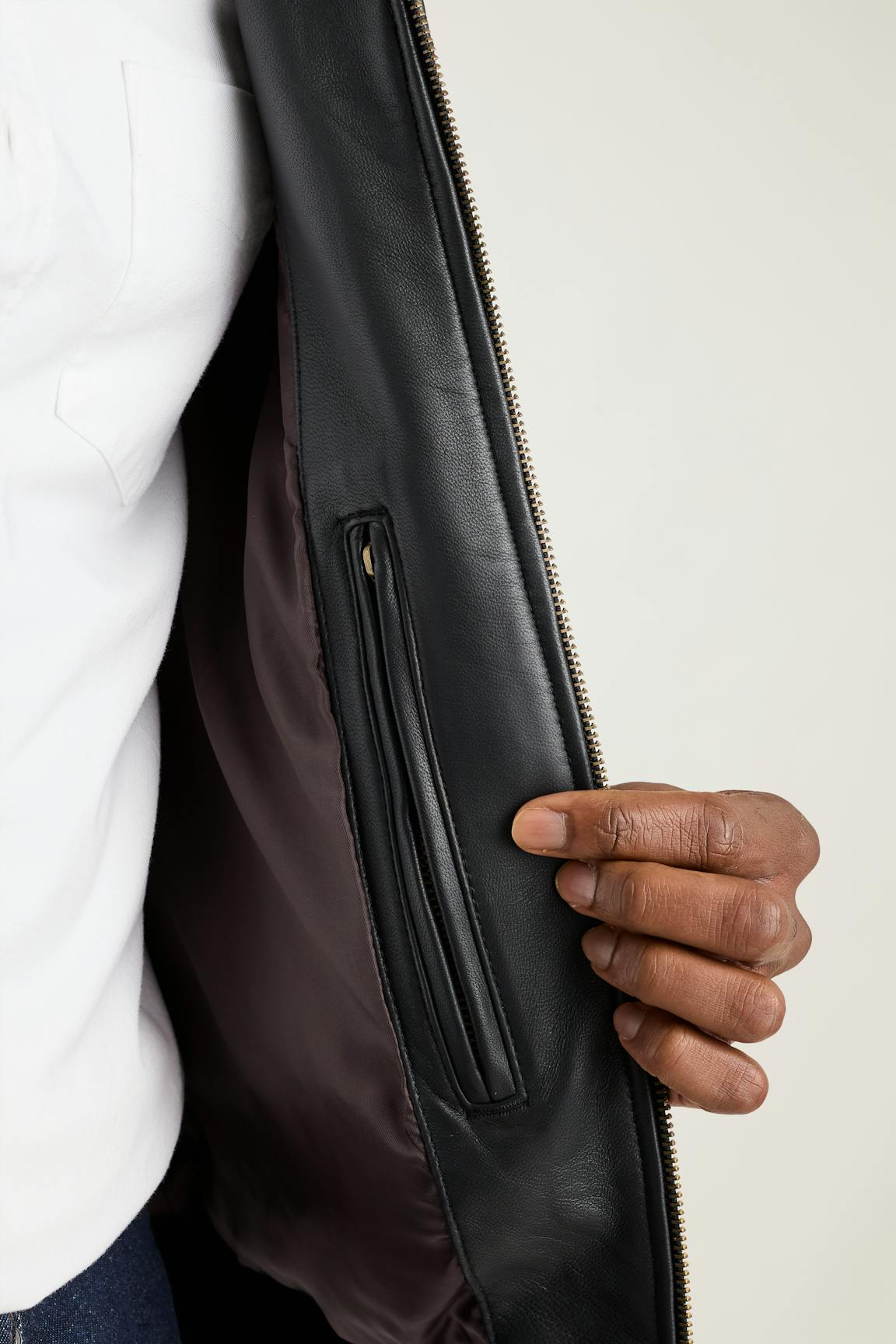 The Bowery Leather Bomber / Bonobos - black