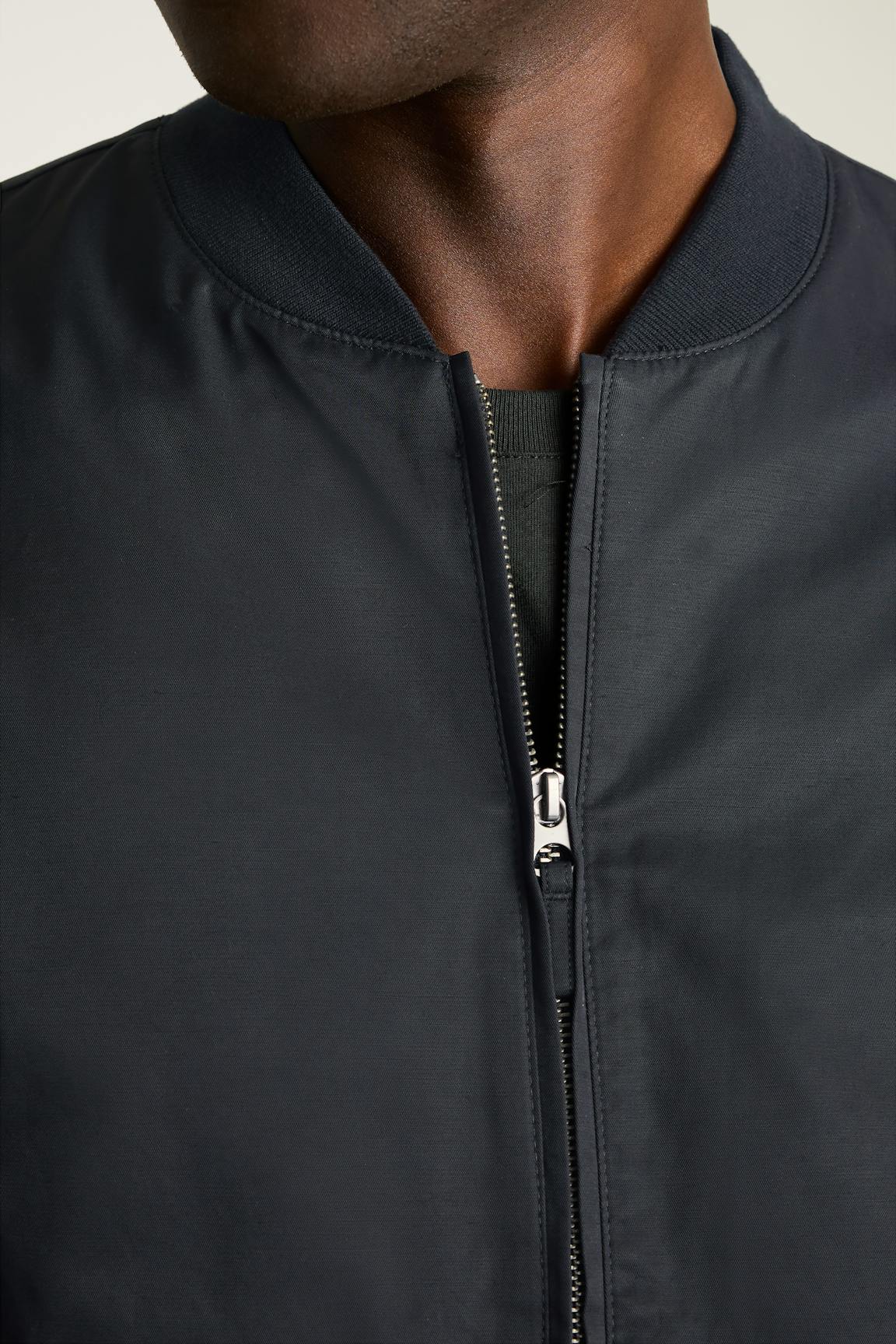 The Boulevard Bomber / Bonobos - black