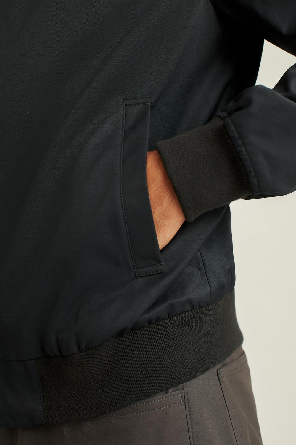 The Boulevard Bomber / Bonobos - black