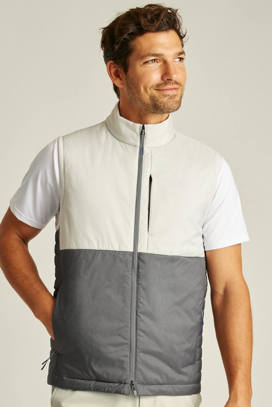 The Lightweight Hybrid Vest / Bonobos - lava smoke dark grey and lunar rock grey