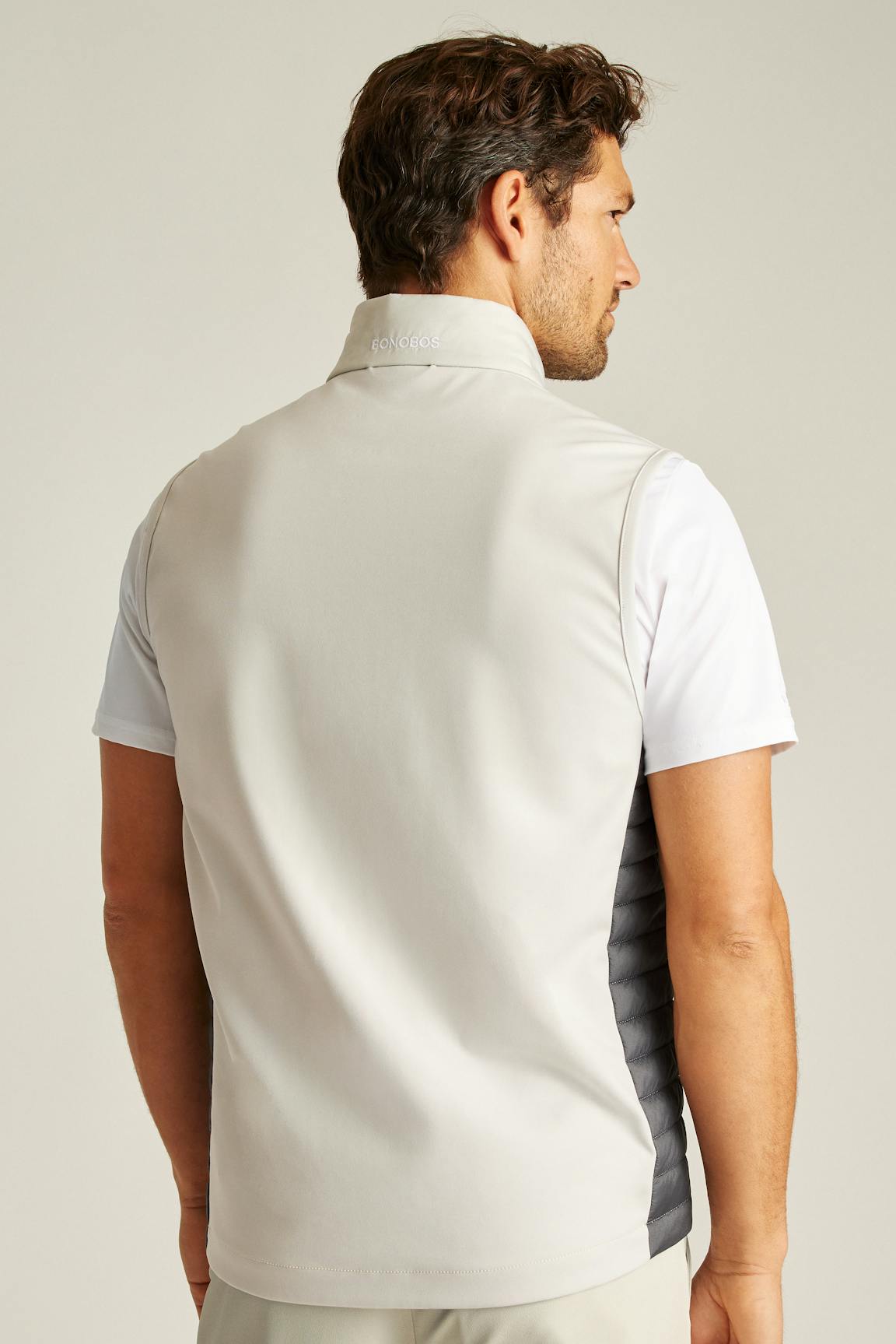 The Lightweight Hybrid Vest / Bonobos - lava smoke dark grey and lunar rock grey
