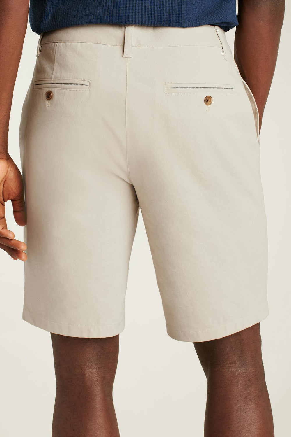 The Chino Short 2.0 / Bonobos - oat milk