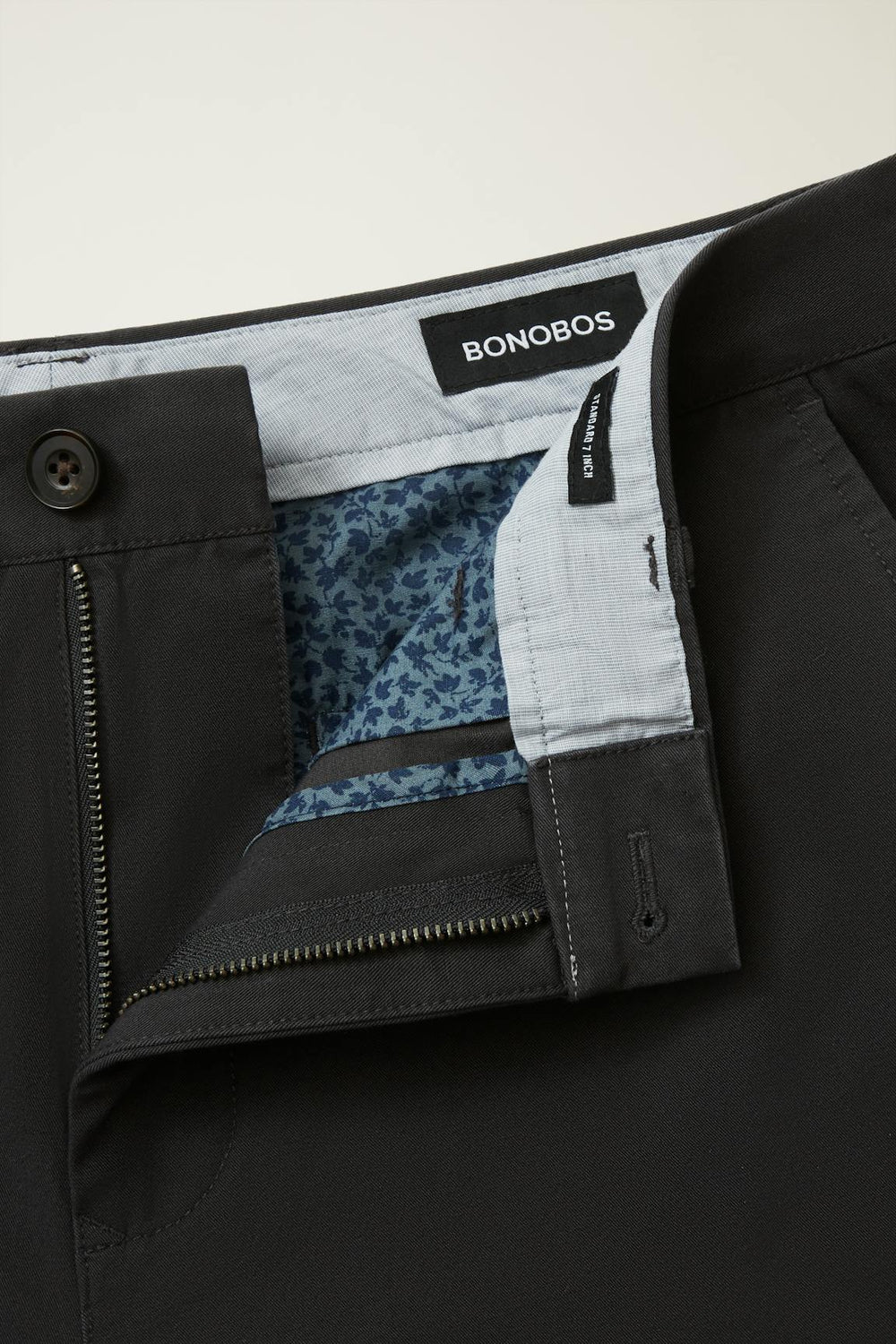 The Chino Short 2.0 / Bonobos - faded black