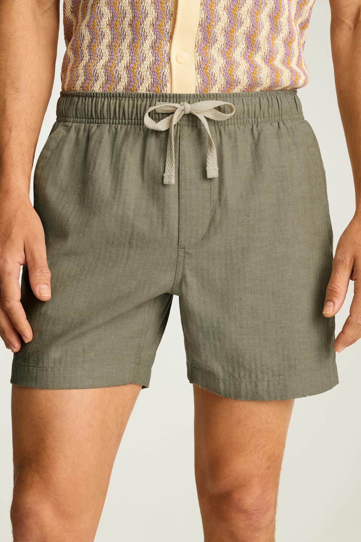 Nomad Short / Bonobos - olive green herringbone linen
