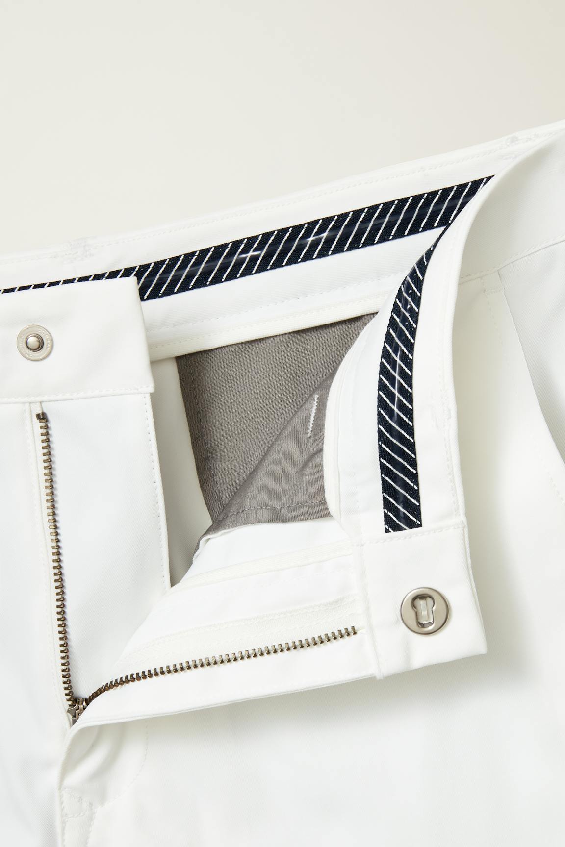 Highland Golf Shorts / Bonobos - white